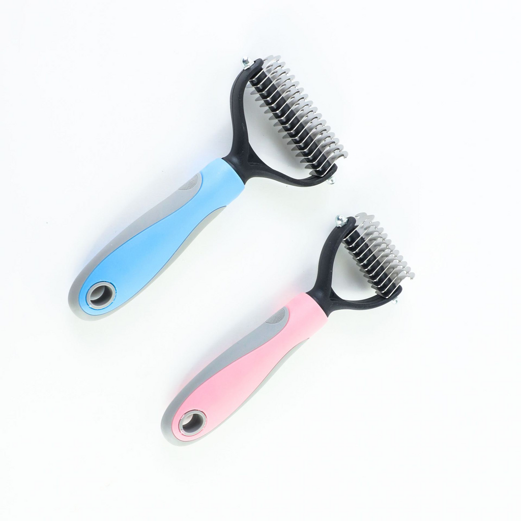 De-Shedding Pet Grooming Brush for Dogs & Cats